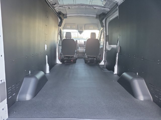 New 2027 Ford Transit 250 148 Medium Roof w/ Load Area Protection Package RWD image 8