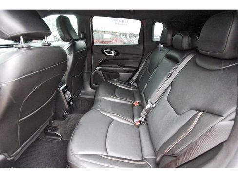 Used 2022 Jeep Compass Limited AWD/4WD image 14