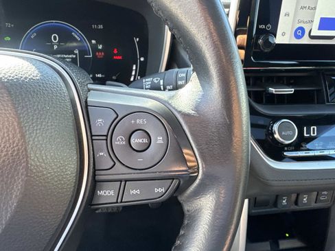 Used 2024 Toyota Corolla Cross Hybrid XSE 4WD (Natl) AWD image 20