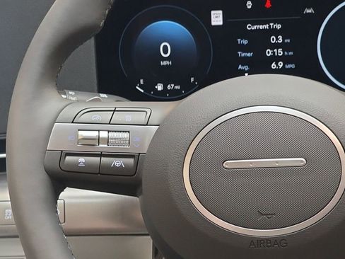 New 2026 Hyundai Kona Limited FWD image 16