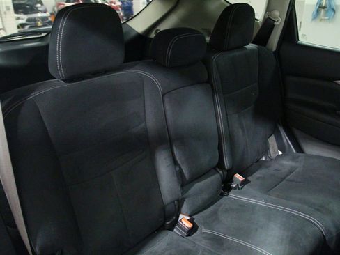 Used 2016 Nissan Murano S AWD/4WD image 24