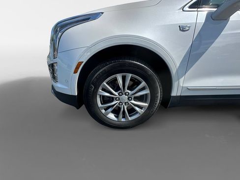 Used 2023 Cadillac XT5 Premium Luxury w/ Technology Package AWD/4WD image 15
