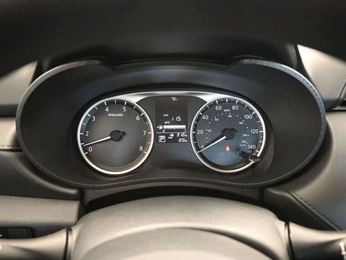 Used 2025 Nissan Versa S w/ Trunk Package FWD image 20