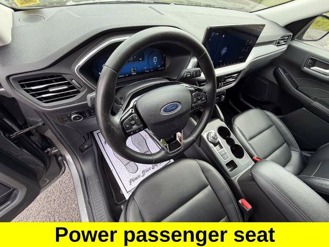 Certified 2025 Ford Escape Platinum AWD/4WD image 18