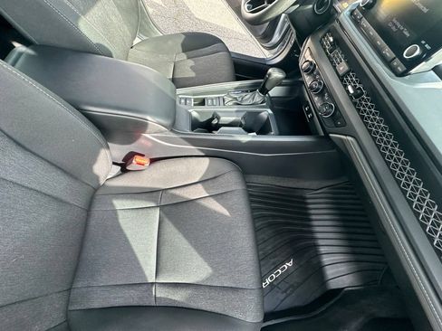 Used 2024 Honda Accord EX image 36