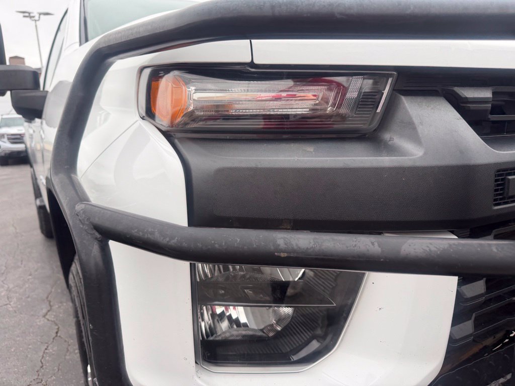 Used 2022 Chevrolet Silverado 2500 W/T w/ WT Convenience Package AWD/4WD image 6