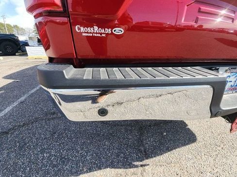 Used 2020 Ford F150 Lariat image 9