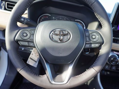 New 2025 Toyota RAV4 XLE image 18