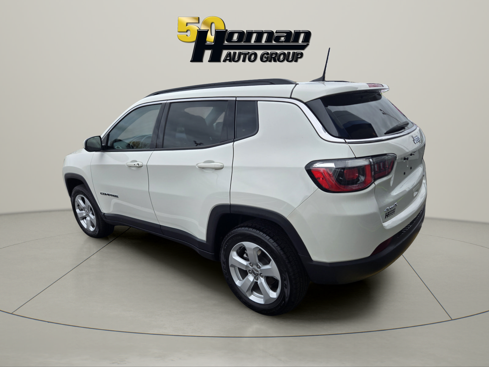 Used 2020 Jeep Compass Latitude w/ Cold Weather Group AWD/4WD image 3