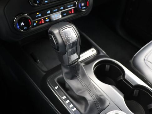 Used 2025 Ford Bronco Outer Banks image 25