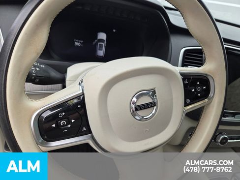 Used 2023 Volvo XC90 B5 Plus w/ Protection Package AWD/4WD image 12