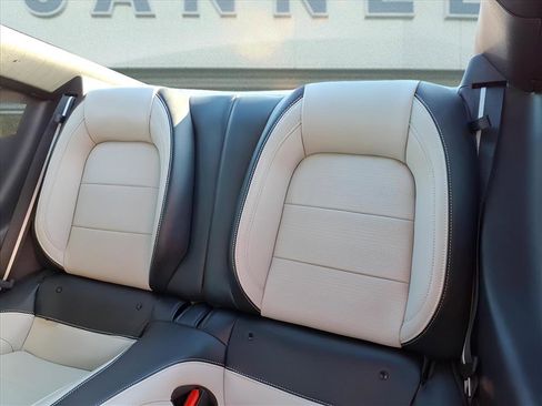 Used 2024 Ford Mustang Premium image 13