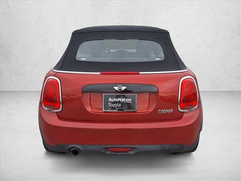 Used 2017 MINI Cooper Cooper image 6