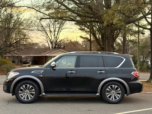 Used 2018 Nissan Armada SL RWD image 3