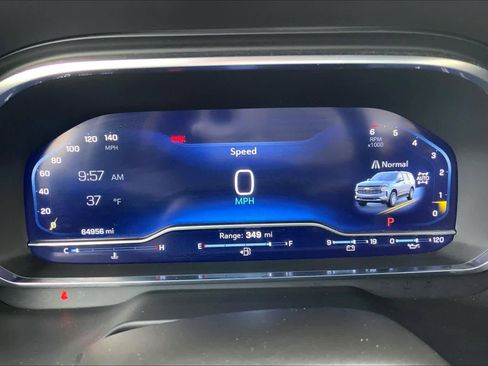 Used 2024 Chevrolet Tahoe LT image 25