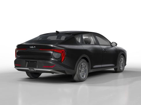 New 2025 Kia K4 LXS image 2