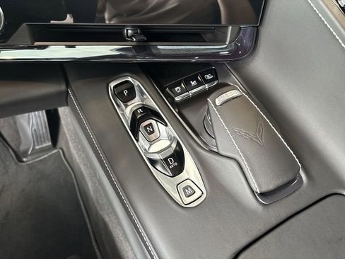 Certified 2025 Chevrolet Corvette Stingray Premium Cpe w/ Stealth Interior Trim Package image 29