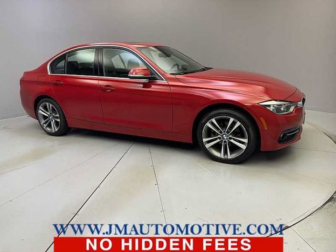 Used 2017 BMW 330i xDrive Sedan AWD/4WD image 7
