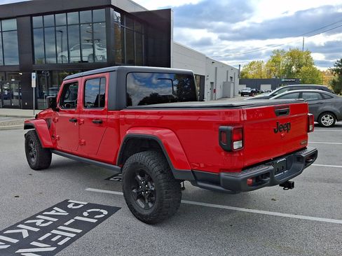 Used 2021 Jeep Gladiator Sport image 5