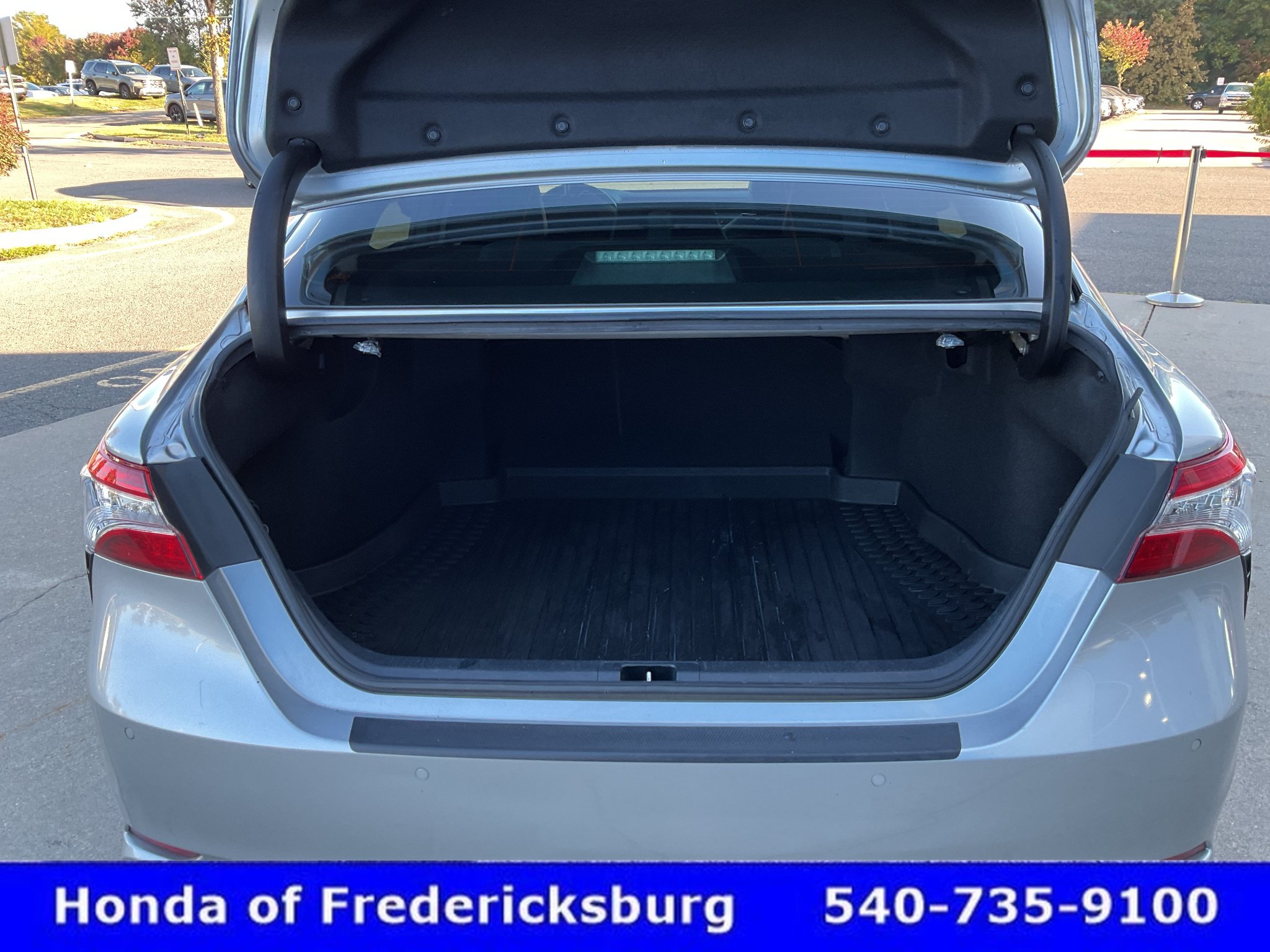 Used 2020 Toyota Camry XSE w/ Driver Assist Package FWD image 23