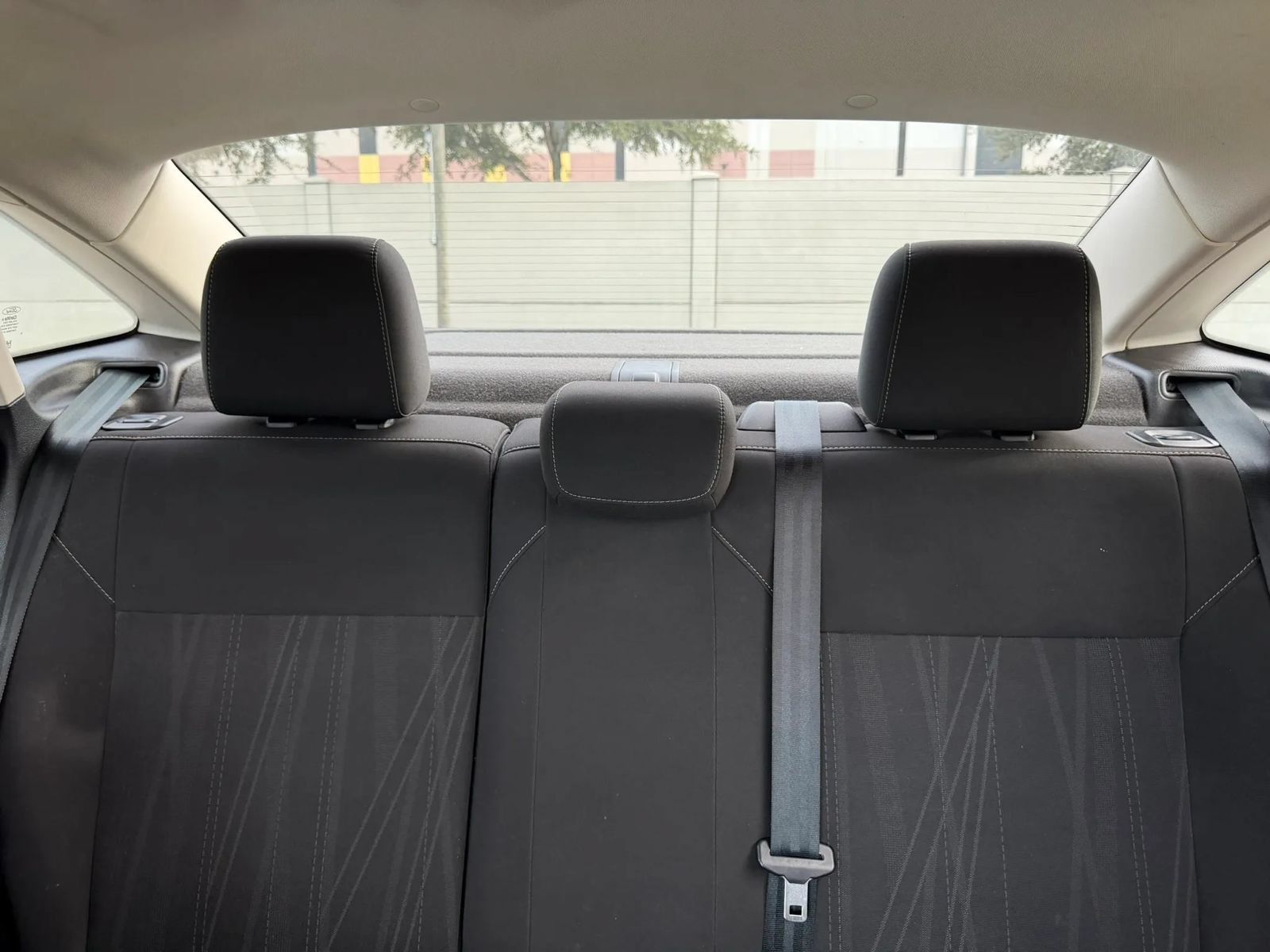 Used 2016 Ford Focus SE w/ Reverse Sensing Package FWD image 46