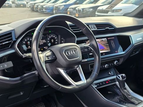 Used 2024 Audi Q3 2.0T Premium image 14