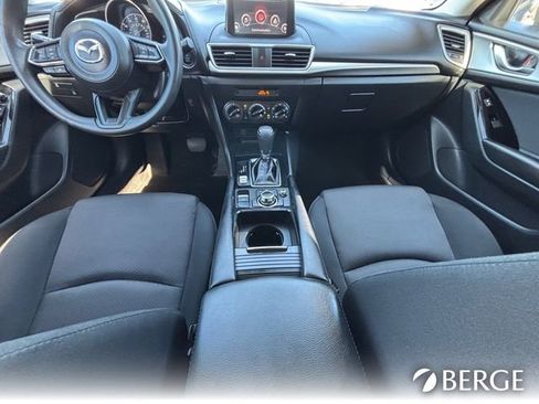 Used 2018 MAZDA MAZDA3 Sport image 16