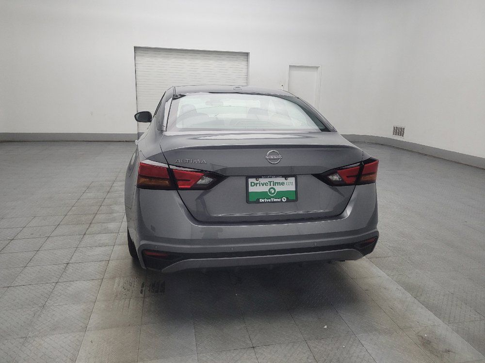 Used 2025 Nissan Altima 2.5 SV FWD image 6