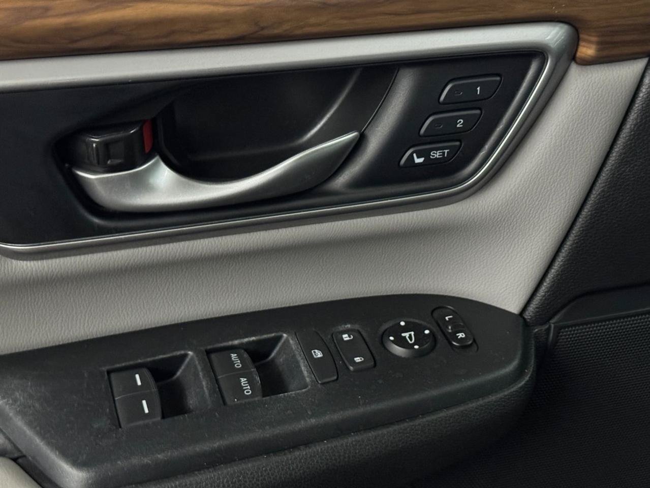 Used 2020 Honda CR-V EX-L image 20