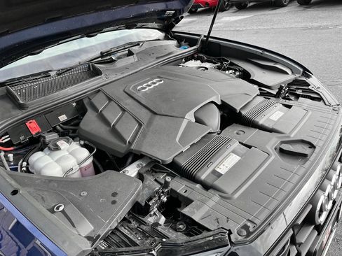 Used 2022 Audi Q8 Prestige image 14