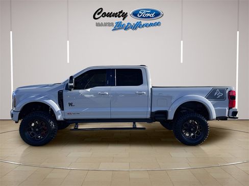 New 2026 Ford F250 Lariat w/ Black Appearance Package image 3