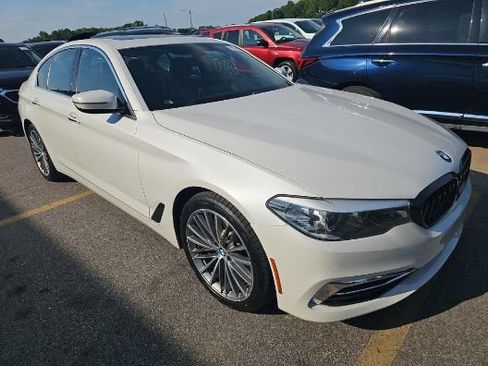 Used 2018 BMW 540i RWD image 1
