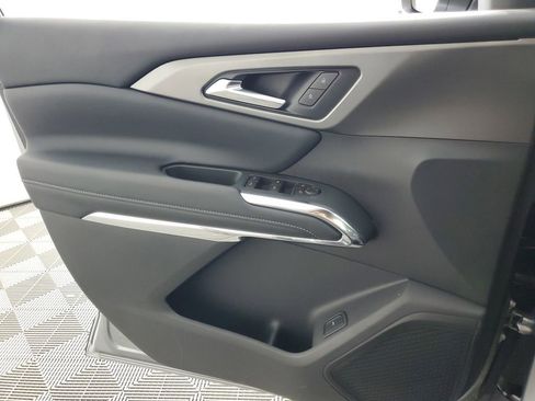 New 2026 Chevrolet Traverse LT image 28