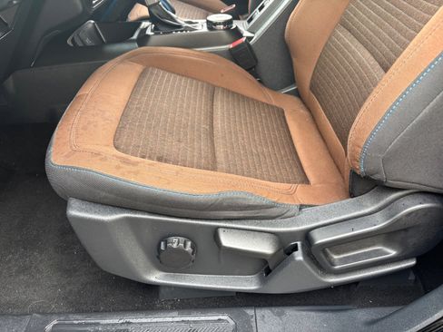 Used 2022 Ford Bronco Outer Banks image 13