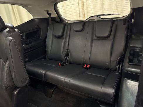 Certified 2022 Subaru Ascent Limited w/ Technology Package image 35