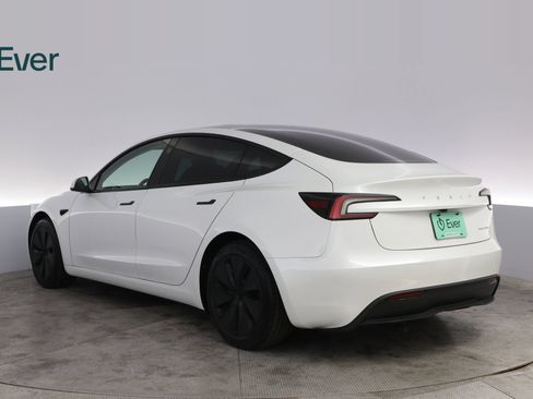 Used 2025 Tesla Model 3 Long Range AWD/4WD image 17