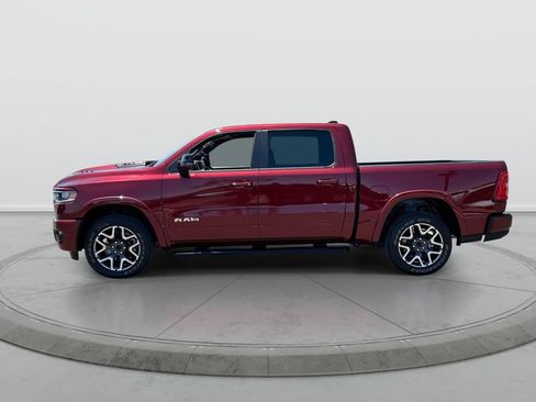 Used 2025 RAM 1500 Laramie w/ Sport Appearance Package AWD/4WD image 5