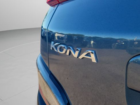 Used 2022 Hyundai Kona SEL image 6