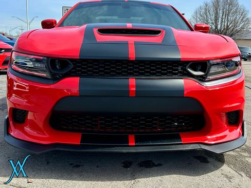 Used 2022 Dodge Charger SXT RWD image 11