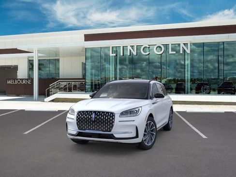 New 2026 Lincoln Corsair Grand Touring image 2