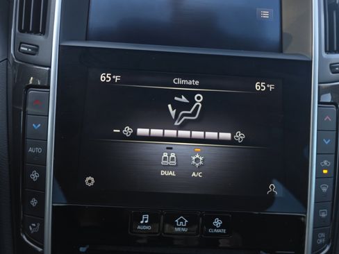 Used 2021 INFINITI Q50 Pure image 17