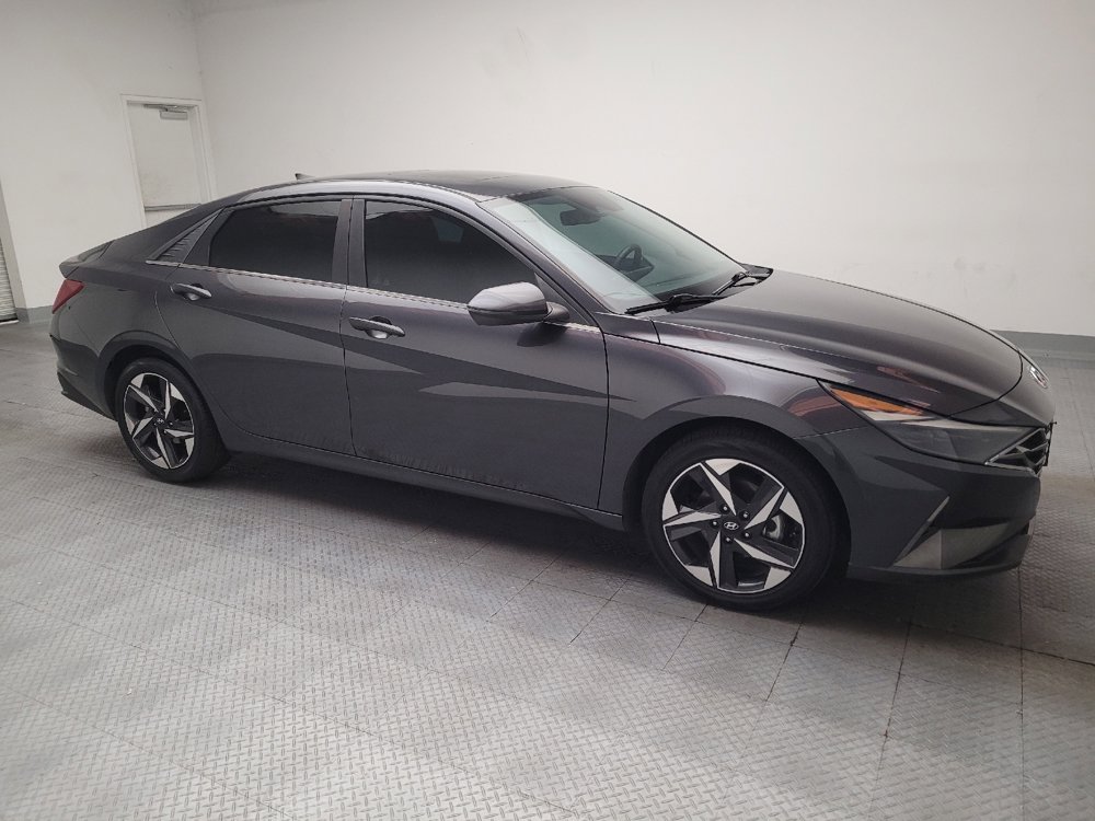 Used 2021 Hyundai Elantra Limited w/ Cargo Package FWD image 11