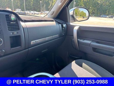 Used 2012 Chevrolet Silverado 1500 LT RWD image 16