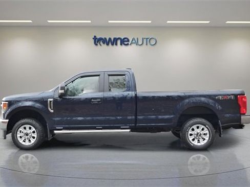 Used 2022 Ford F250 XL w/ STX Appearance Package image 3