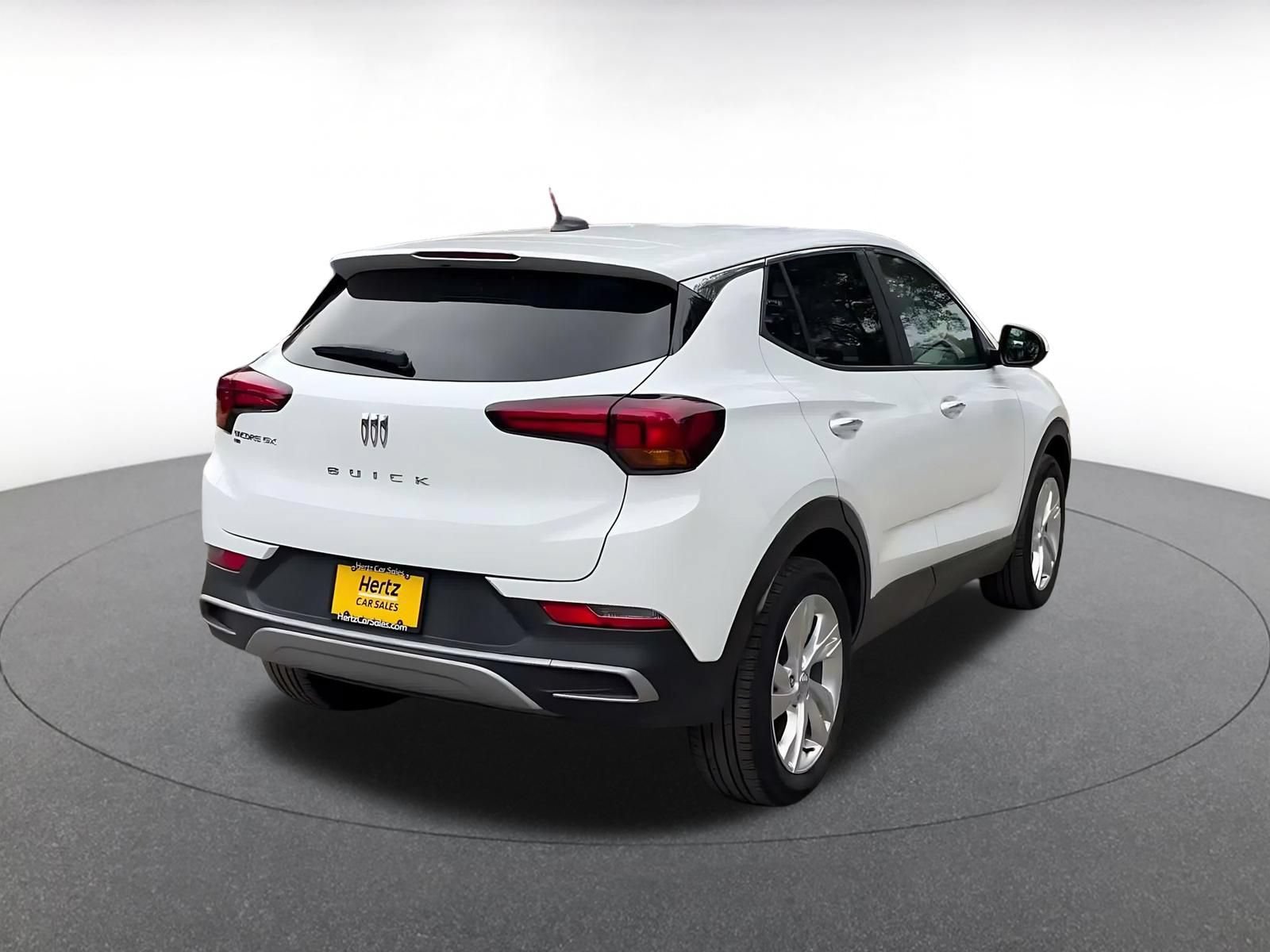 Used 2025 Buick Encore GX Preferred AWD/4WD image 13