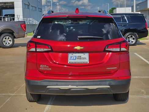 Used 2023 Chevrolet Equinox Premier FWD image 7