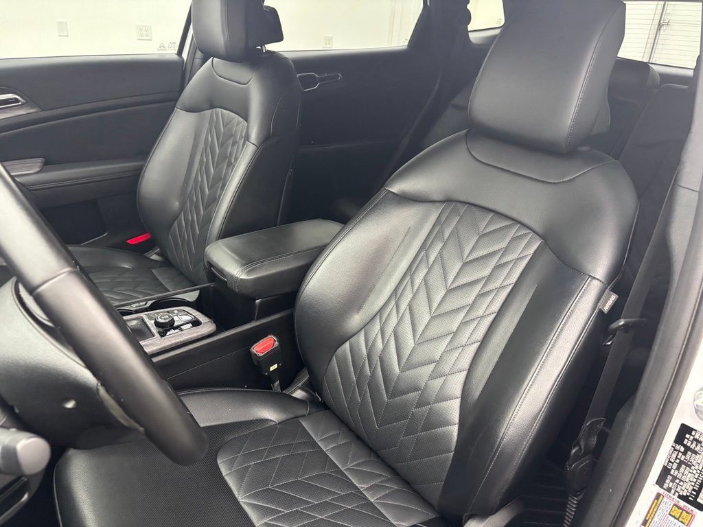 Used 2023 Kia Sportage X-Line AWD/4WD image 23