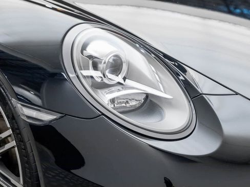 Used 2015 Porsche 911 Carrera 4S image 49