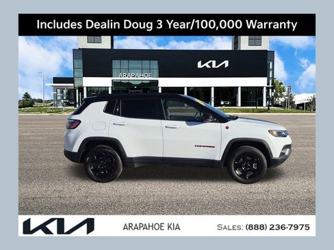 Used 2024 Jeep Compass Trailhawk image 1