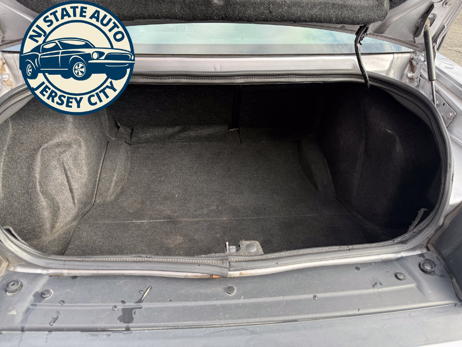 Used 2015 Dodge Challenger SXT Plus RWD image 46